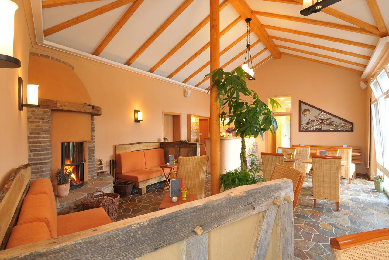 Bio- Und Gesundheitshotel Gutshaus Stellshagen エクステリア 写真