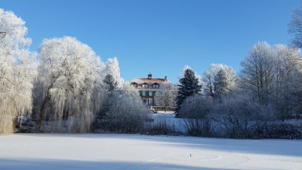 Bio- Und Gesundheitshotel Gutshaus Stellshagen エクステリア 写真
